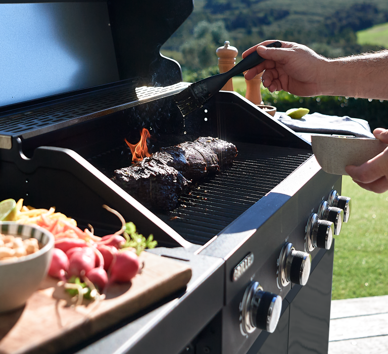 2053420 Grilled Chicago BBQ 4 Burner Pearl Blue_0376 - CH